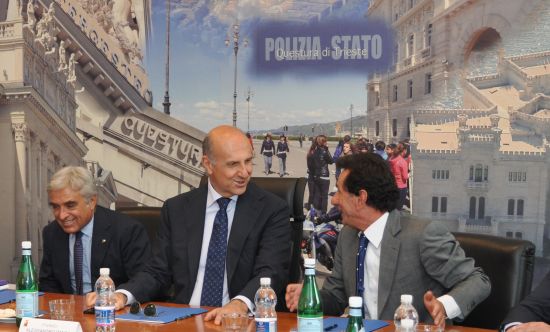 L'incontro tra il capo della Polizia Alessandro Pansa e il Questore di Trieste Giuseppe Padulano