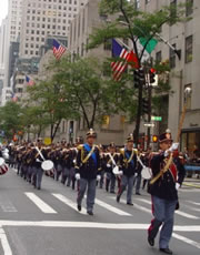 La banda della Polizia di Stato a New York per il Columbus Day