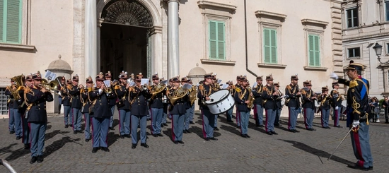 Anniversario della Fondazione: la Polizia monta la Guardia al Quirinale