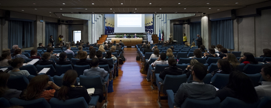 La sala della conferenza