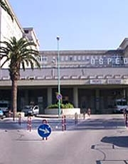 Un'immagine dell'ingresso dell'ospedale di Nocera Inferiore