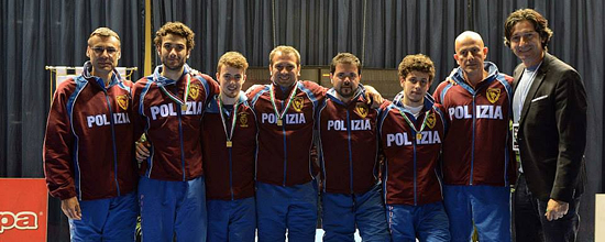 La squadra maschile di fioretto campione d'Italia 2013