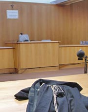 un'aula di tribunale