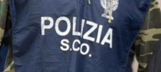 Estorsione e sequestro di persone, otto arresti a Torino