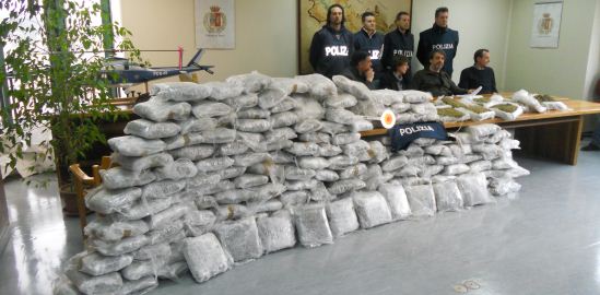 sequestro di marijuana da parte della questura di terni